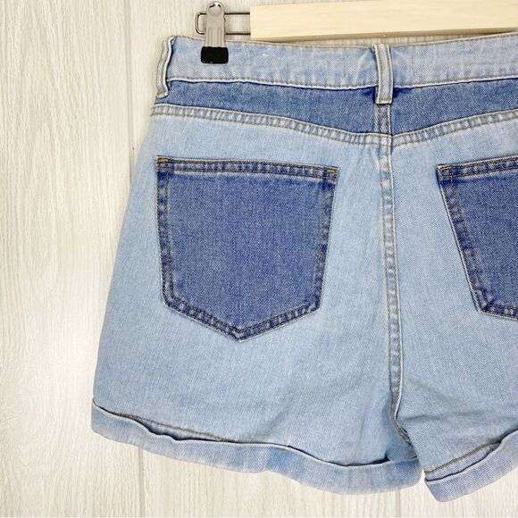 PacSun | High Rise Patch Work Denim Mom Shorts Size 29 - Picture 7 of 10
